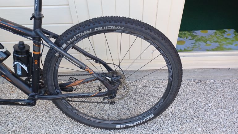 Used Stevens 401 2013 2013 Mountainbike, Black, 29 — image 3 of 17