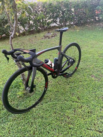 Used Pinarello Dogma F Disc Dura-Ace Di2 Bike w/Shimano Dura-Ace C50 Wheels 2021 2021 Road & Gravel