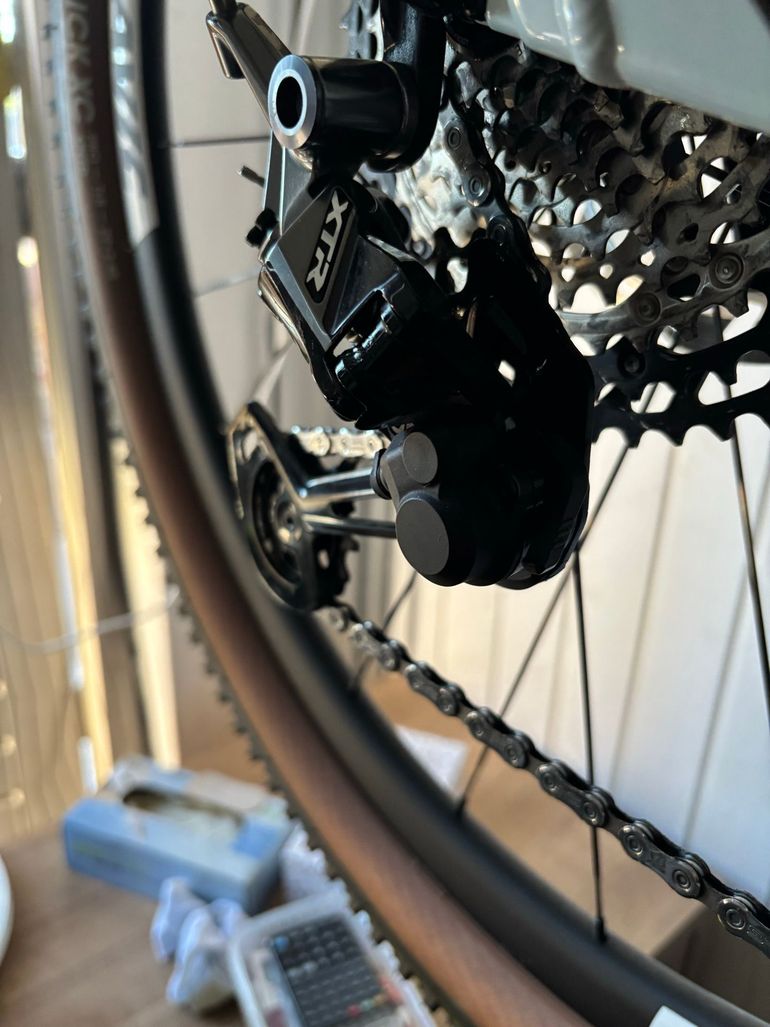 Used CUBE Custom Shimano XTR 2025 Mountainbike, White — image 3 of 6