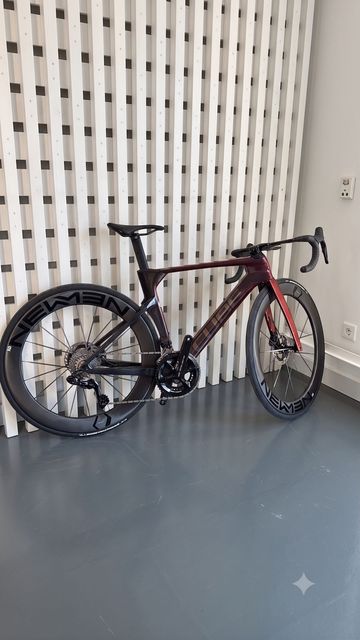 Tweedehands CUBE LITENING AERO C:68X, SLT 2025 2025 Road & Gravel