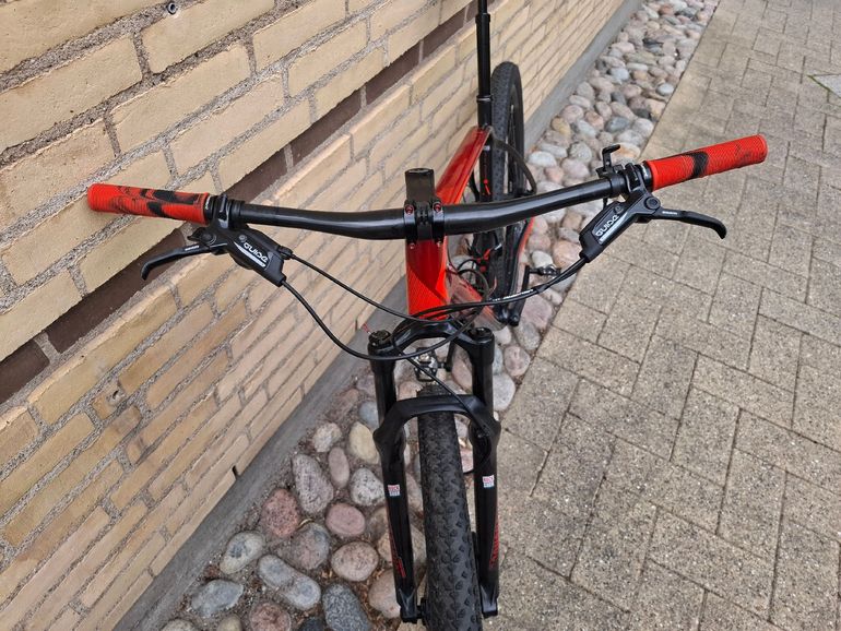 Brugt Orbea ALMA M50-EAGLE 27.5 2020 2020 Mountainbike — billede 5 af 12