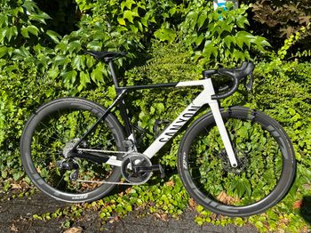 Used Canyon Ultimate CF SL 7 eTap 2023 2023 Road & Gravel
