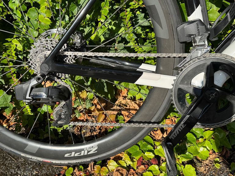 Brugt Canyon Ultimate CF SL 7 eTap 2023 2023 Road & Gravel — billede 2 af 7