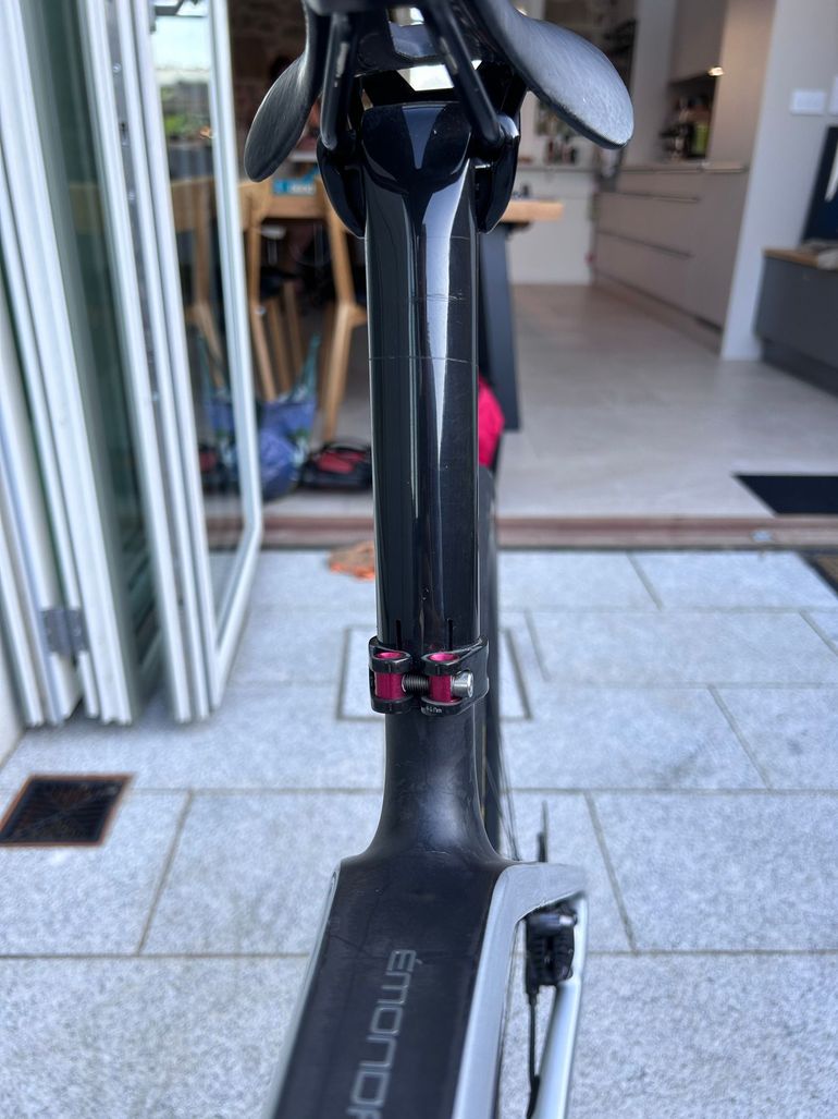 Brugt Trek Emonda Frameset 2022 Road & Gravel — billede 10 af 15