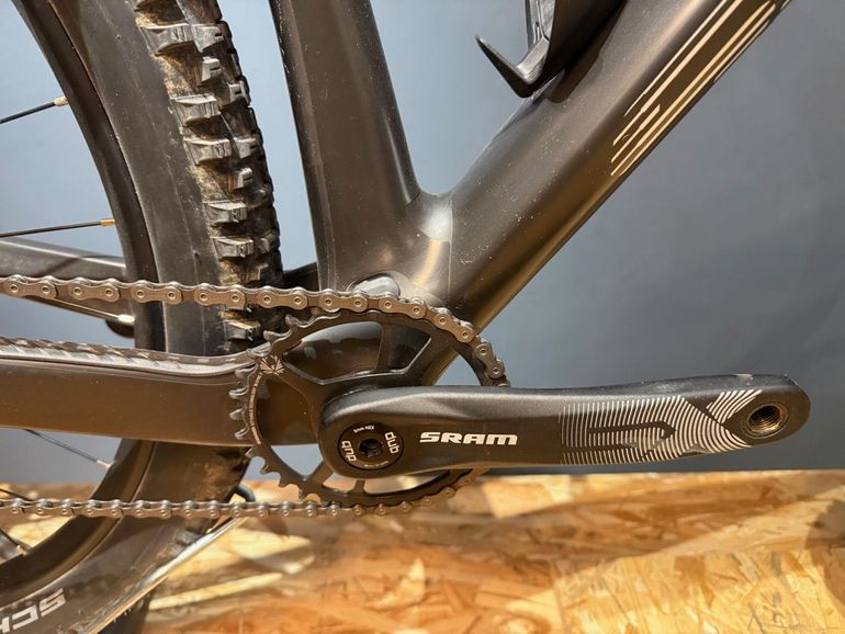 Used Scott Scale 940 2024 2024 Mountainbike, Black, 29 — image 8 of 13