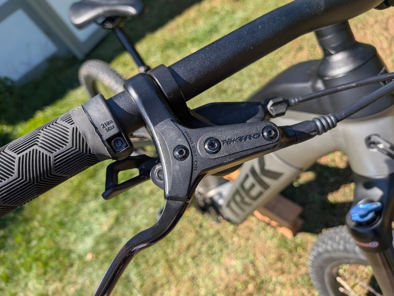 Brugt Trek Powerfly FS 4 625 2022 2022 Mountainbike — billede 11 af 12