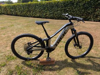 Used Trek Powerfly FS 4 625 2022 2022 MTB