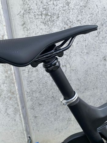 Used Dartmoor Thunderbird Shimano Deore 2024 Mountainbike, Black — image 8 of 12