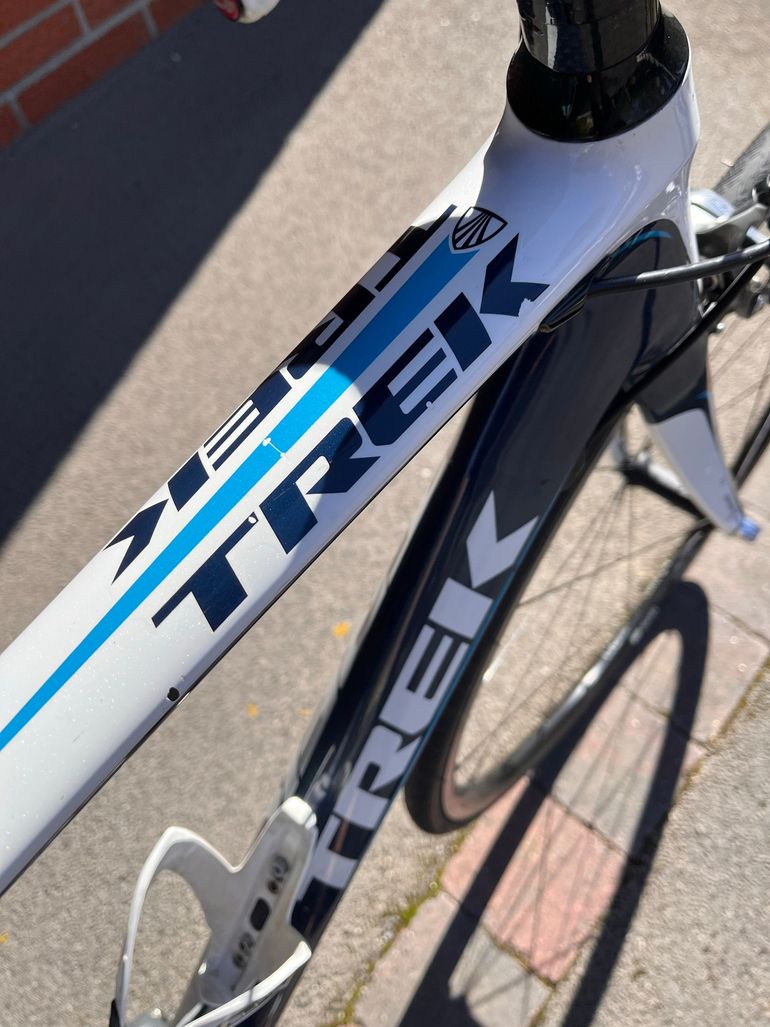 Used Trek Madone Shimano Ultegra 2009 Road & Gravel, Blue — image 7 of 15