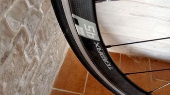 Used Pinarello Dogma Frameset 2018 Road & Gravel, White — image 9 of 9
