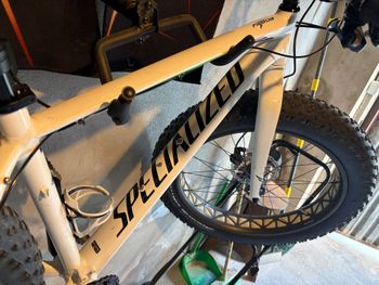 Used Specialized Fatboy 2015 2015 Mountainbike, White, 26 — image 4 of 6