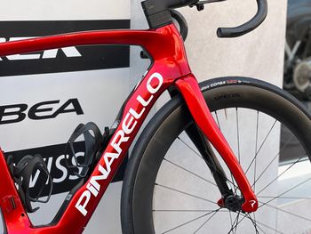 Pinarello F7 SRAM FORCE AXS 2026 Frameset 2026 Road & Gravel d'occasion — image 5 sur 13