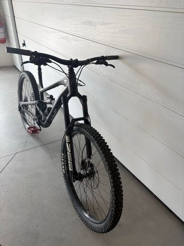 Used YT Custom SRAM NX Eagle 2022 Mountainbike, Black — image 3 of 6