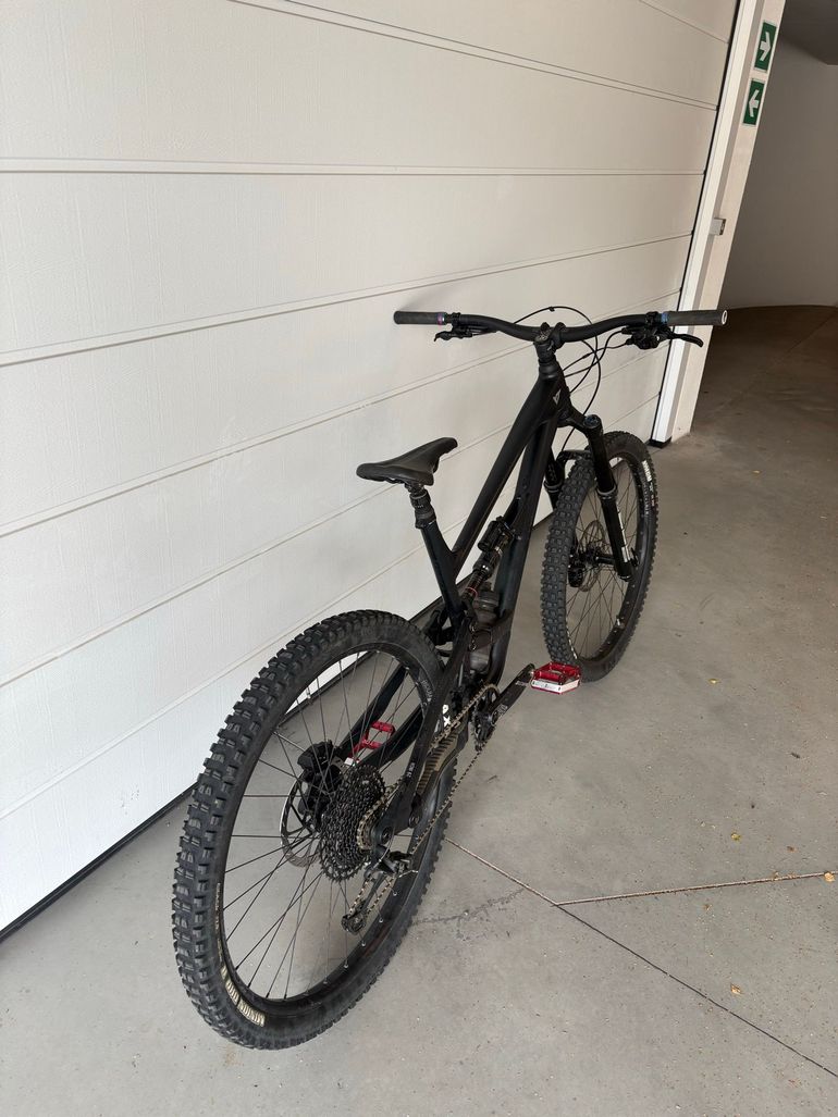 Použité YT Custom SRAM NX Eagle 2022 Mountainbike — obrázek 4 z 6