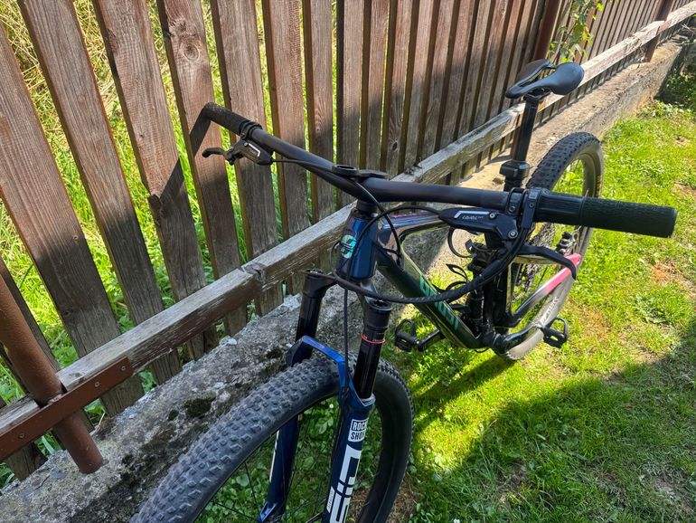 Ghost LECTOR FS WORLD CUP 2025 2025 Mountainbike usato, Blu — immagine 3 di 7