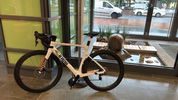 Brugt Cinelli Pressure SRAM Rival eTap AXS 2024 Road & Gravel