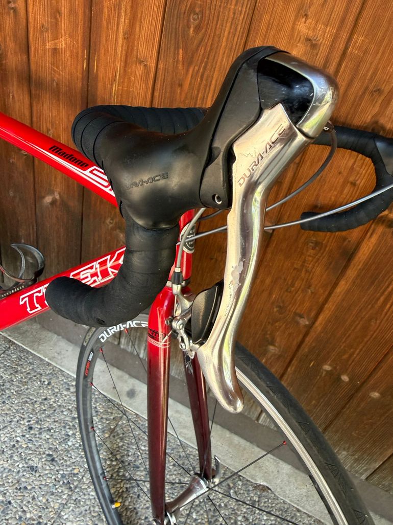 Gebrauchtes Trek Madone 5.5 2006 2006 Road & Gravel, Rot — Bild 16 von 16
