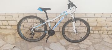 Kross Lea Shimano Acera 2023 Mountainbike usato, Blu — immagine 2 di 23