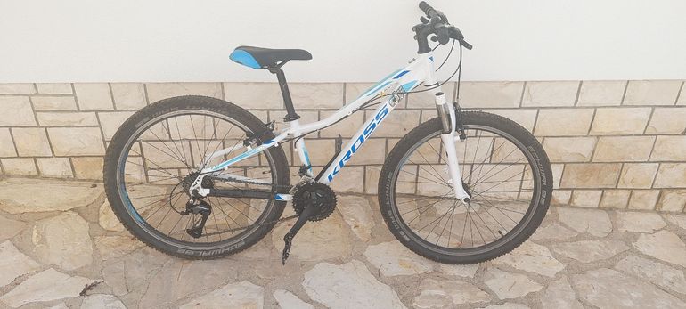 Brugt Kross Lea Shimano Acera 2023 Mountainbike — billede 2 af 23