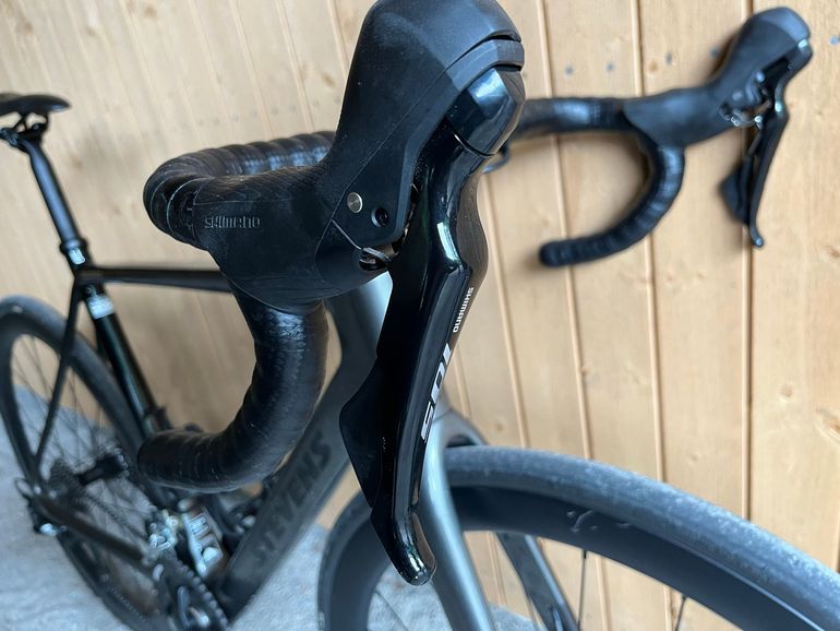 Tweedehands Stevens Izoard Disc 2023 2023 Road & Gravel — afbeelding 8 van 11