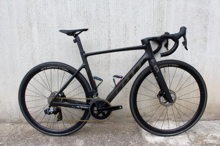 Used Scott Addict RC15 2023 2023 Road & Gravel, Black — image 9 of 17