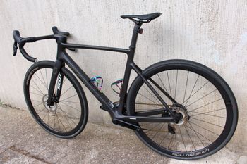 Used Scott Addict RC15 2023 2023 Road & Gravel, Black — image 8 of 17