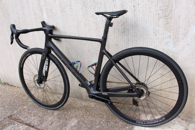 Used Scott Addict RC15 2023 2023 Road & Gravel, Black — image 8 of 17