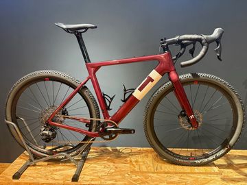3T Exploro Rival AXS 2022 Road & Gravel usato
