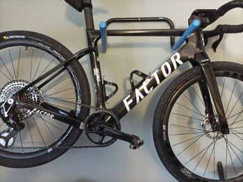 Used Factor Ostro Gravel - SRAM Red w/ Power Meter 2026 Frameset 2026 Road & Gravel