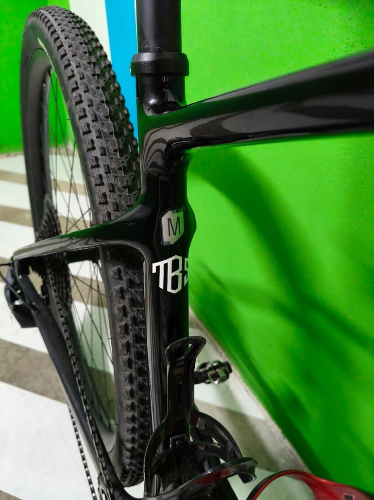 Used Cannondale SRAM Apex 2024 Road & Gravel, Red — image 6 of 13