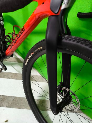 Used Cannondale SRAM Apex 2024 Road & Gravel, Red — image 7 of 13