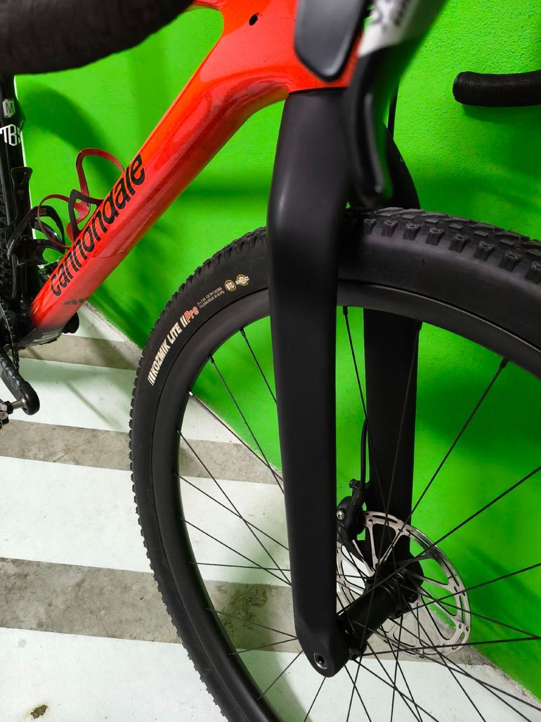 Used Cannondale SRAM Apex 2024 Road & Gravel, Red — image 7 of 13