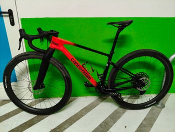 Used Cannondale SRAM Apex 2024 Road & Gravel, Red — image 9 of 13