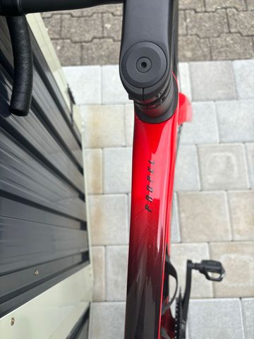 Used Giant Propel Advanced 2 2024 2024 Road & Gravel, Red — image 15 of 19
