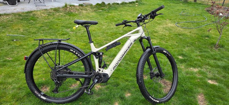 Použité Mondraker CHASER X 2023 2023 Urban & Touring