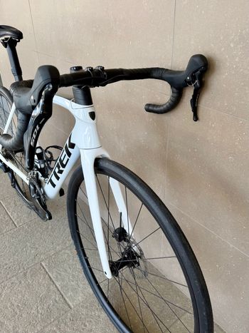 Brugt Trek Émonda SL 5 2024 2024 Road & Gravel — billede 6 af 10