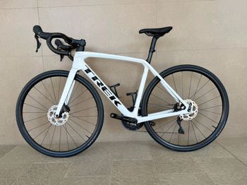 Brugt Trek Émonda SL 5 2024 2024 Road & Gravel — billede 2 af 10