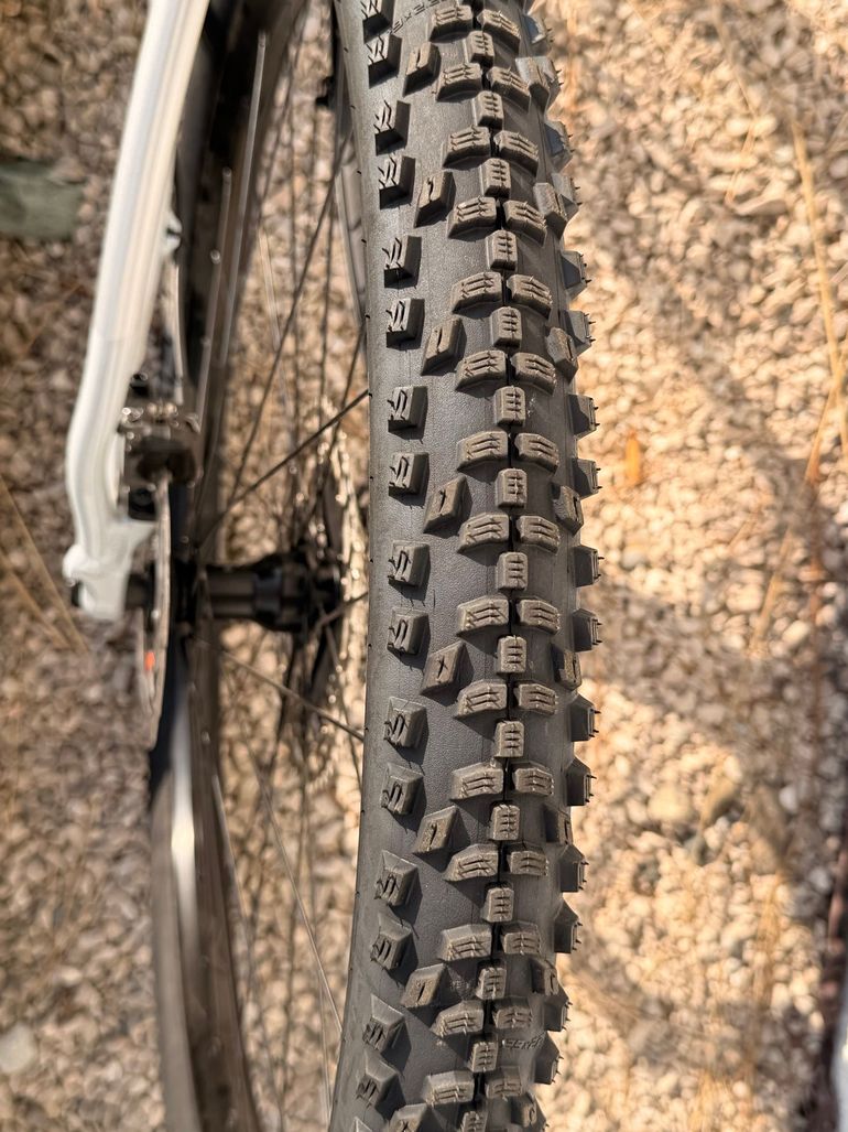 Gebrauchtes Trek Procaliber 9.5 2021 2021 Mountainbike, Hellgrau, 29 — Bild 3 von 5