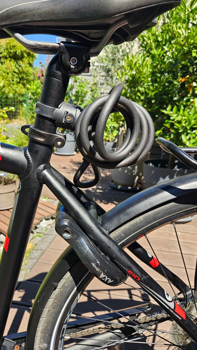 Used Pegasus Premio E10 2015 2015 Urban, Black — image 7 of 7