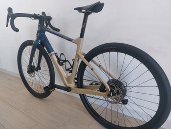 Used Bianchi Arcadex Shimano GRX 2023 Road & Gravel, Blue — image 36 of 39