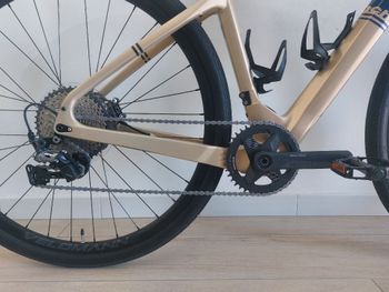 Použité Bianchi Arcadex Shimano GRX 2023 Road & Gravel — obrázek 7 z 23
