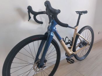 Použité Bianchi Arcadex Shimano GRX 2023 Road & Gravel — obrázek 6 z 23