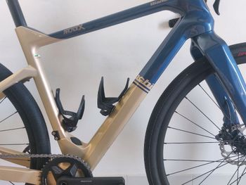 Použité Bianchi Arcadex Shimano GRX 2023 Road & Gravel — obrázek 13 z 23