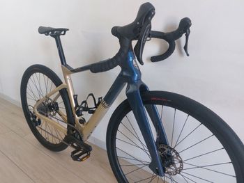 Použité Bianchi Arcadex Shimano GRX 2023 Road & Gravel — obrázek 4 z 23