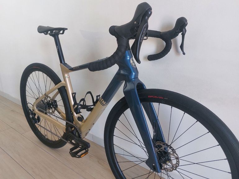 Použité Bianchi Arcadex Shimano GRX 2023 Road & Gravel — obrázek 4 z 23