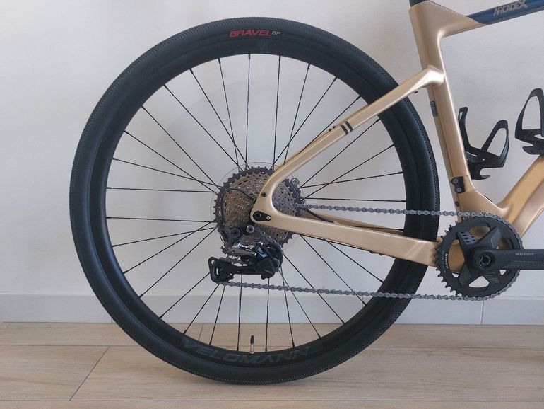 Použité Bianchi Arcadex Shimano GRX 2023 Road & Gravel — obrázek 11 z 23