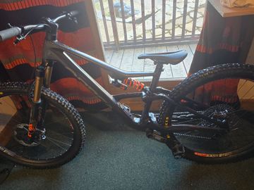 Brugt Orbea OCCAM LT M-TEAM 2024 2024 Mountainbike — billede 2 af 4