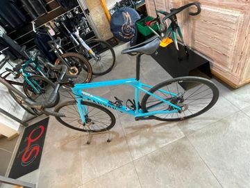 Used Canyon Endurace CF 8 2023 2023 Road & Gravel, Blue — image 2 of 44