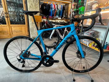 Gebrauchtes Canyon Endurace CF 8 2023 2023 Road & Gravel, Blau — Bild 12 von 44