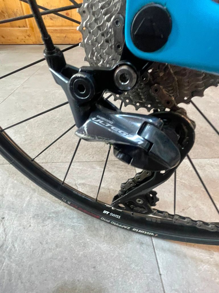 Gebrauchtes Canyon Endurace CF 8 2023 2023 Road & Gravel, Blau — Bild 19 von 44